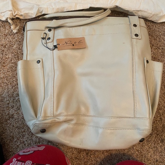 Nena & Co. Handbags - Like New Nena & Co Medium Perfect Bag Backpack